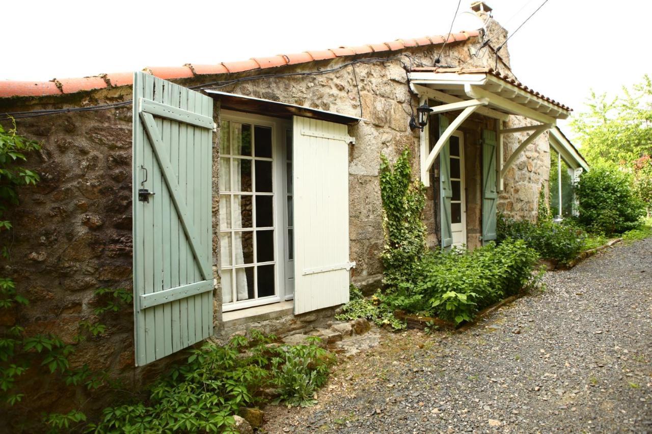 Les Grangeonnes, Gites Nature, Piscine, Bain Nordique, Sauna Pour Accueil Familiale Ou De Groupe Saint-Basile Eksteriør bilde