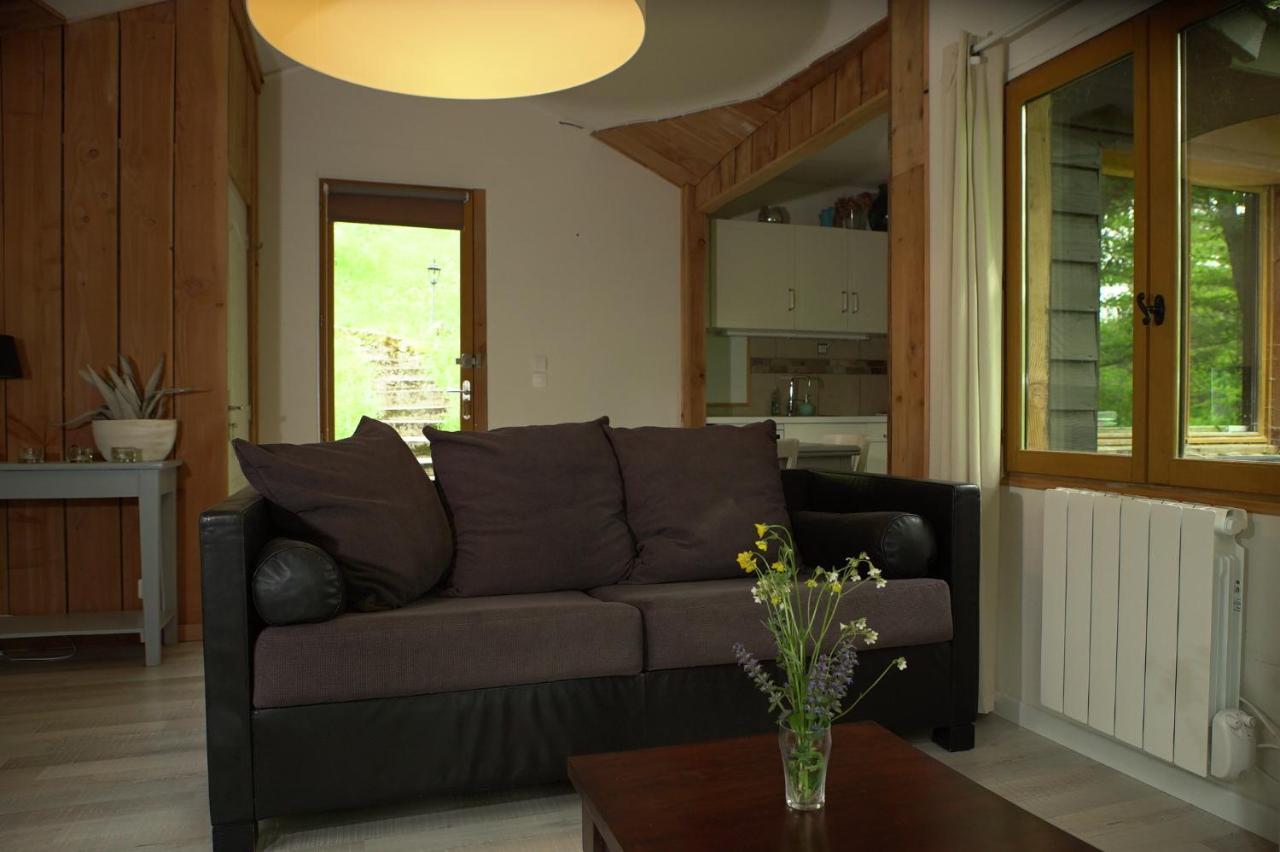 Les Grangeonnes, Gites Nature, Piscine, Bain Nordique, Sauna Pour Accueil Familiale Ou De Groupe Saint-Basile Eksteriør bilde